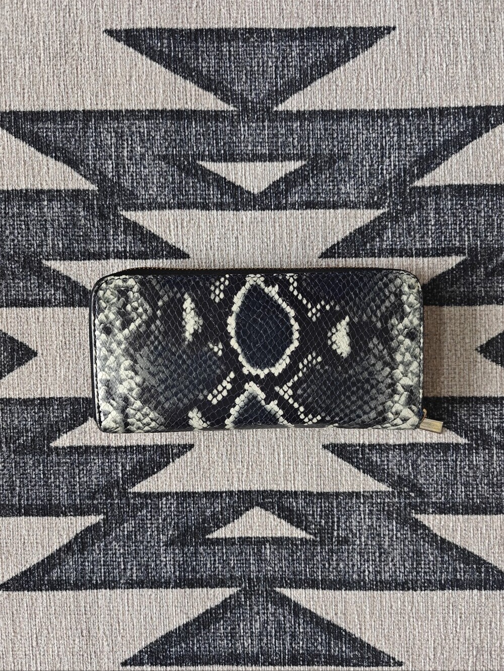 Persaman Python-Print Zip-Around Wallet - Navy & Cream